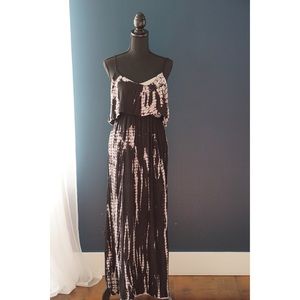 Tie-dye pattern spaghetti strap dress